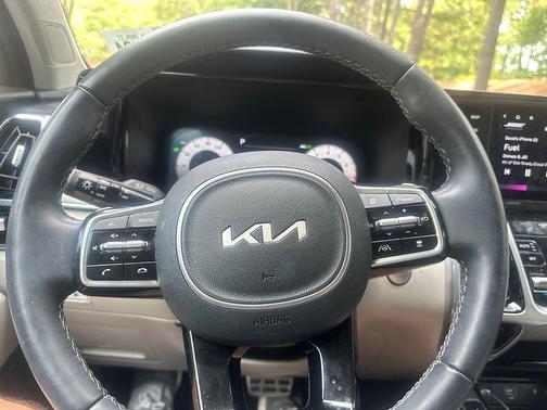 Platinum Graphite 2024 Kia Sorento Plug-In Hybrid SX Prestige