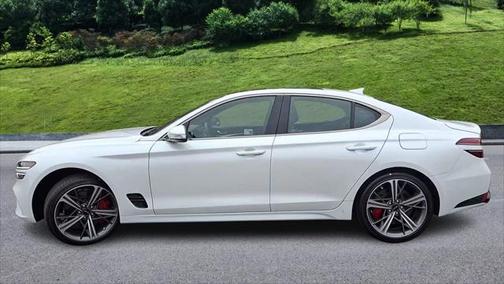 2025 Genesis G70 2.5T AWD