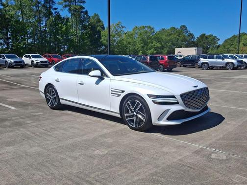 Uyuni White 2027 Genesis G80 2.5T Advanced