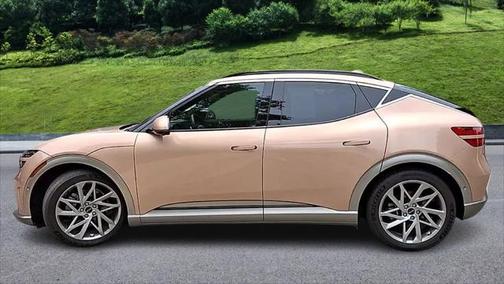 2024 Genesis GV60 Advanced AWD