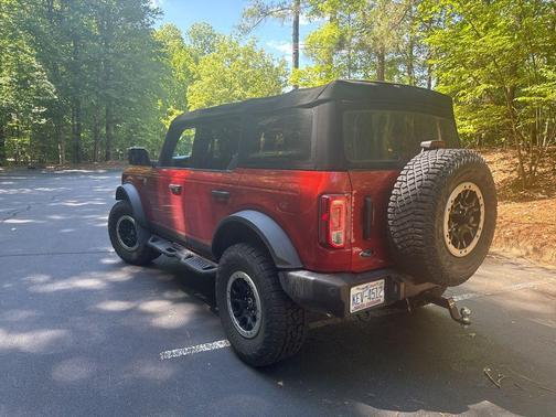 Hot Pepper Red Metallic Tinted Clearcoat 2022 Ford Bronco Big Bend