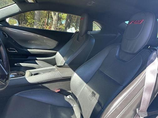 2015 Chevrolet Camaro 2LT