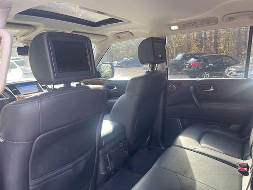 2019 Nissan Armada Platinum