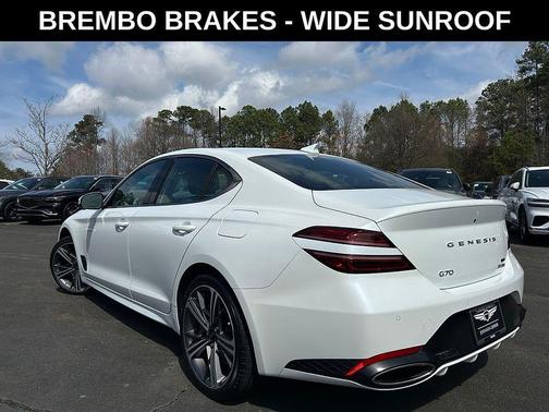 2025 Genesis G70 3.3T RWD Sport Advanced