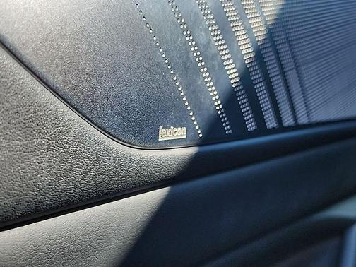 2024 Genesis Electrified G80 Advanced
