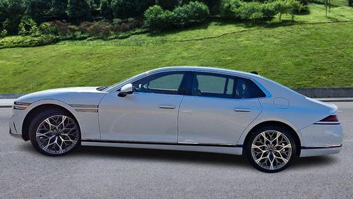 2025 Genesis G90 3.5T e-SC AWD
