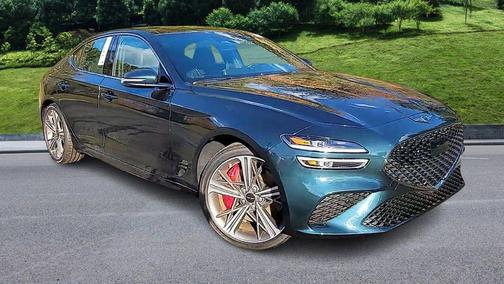 2025 Genesis G70 2.5T RWD