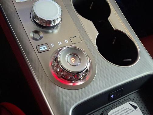 Mauna Red 2026 Genesis GV70 2.5T Sport Prestige