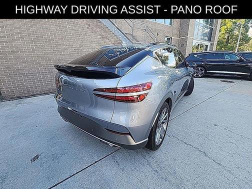 2024 Genesis GV60 Advanced AWD