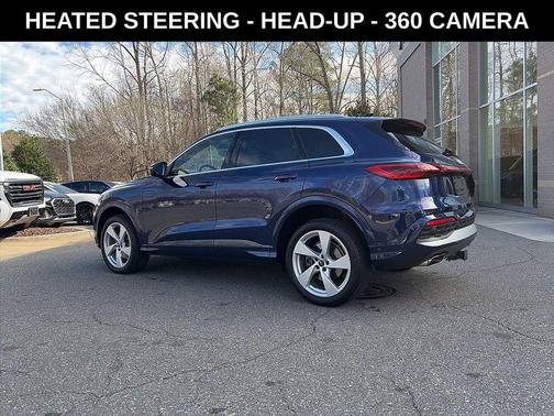 Navarra Blue Metallic 2025 Audi Q5 Premium Plus TFSI quattro S tronic