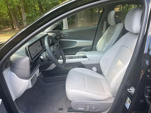 Onyx Black 2025 Hyundai IONIQ 6 Limited