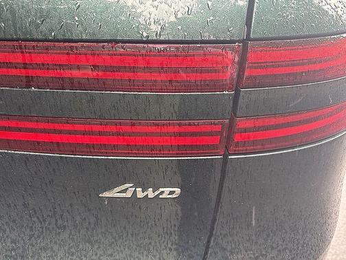 Cardiff Green 2024 Genesis GV70 2.5T AWD