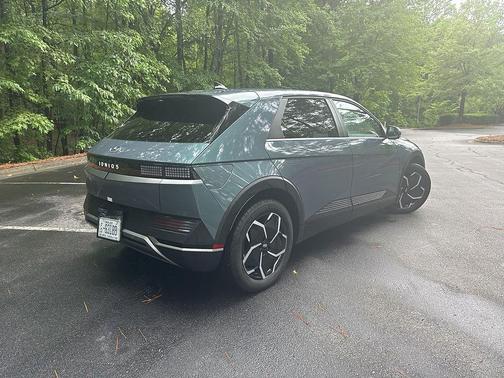 Digital Teal 2024 Hyundai IONIQ 5 SEL