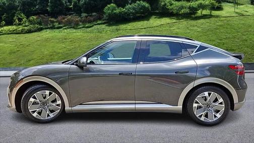2024 Genesis GV60 Standard RWD