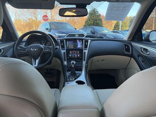 2019 INFINITI Q50 3.0t LUXE