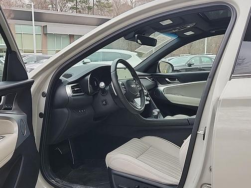 2025 Genesis G70 2.5T AWD