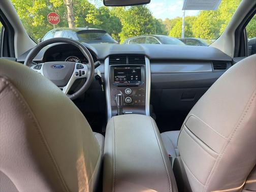 Mineral Gray Metallic 2014 Ford Edge SEL