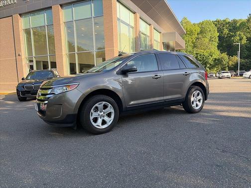 Mineral Gray Metallic 2014 Ford Edge SEL