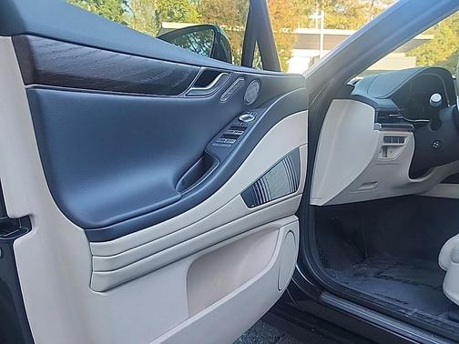 2023 Genesis G80 2.5T RWD