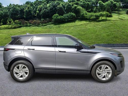 Arroios Grey Metallic 2024 Land Rover Range Rover Evoque Core S