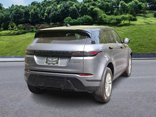 Arroios Grey Metallic 2024 Land Rover Range Rover Evoque Core S