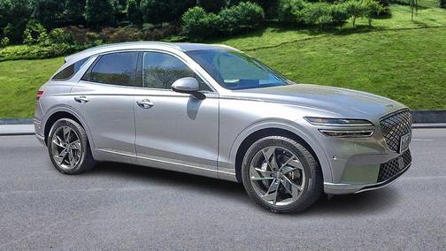 Savile Silver 2024 Genesis Electrified GV70 Advanced AWD