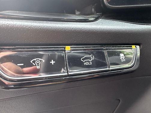 Cityscape Green 2024 Kia Niro EV Wind