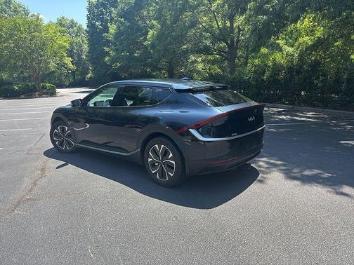 Gravity Blue 2024 Kia EV6 Light Long Range