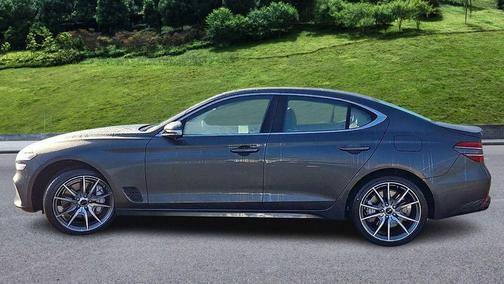 2026 Genesis G70 2.5T RWD Prestige