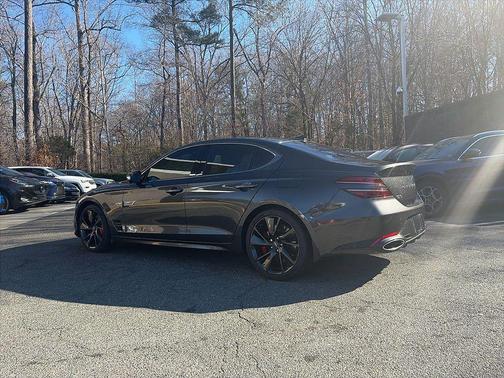 2023 Genesis G70 3.3T RWD