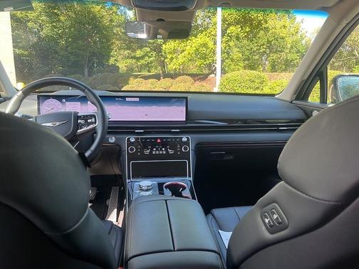 2025 Genesis GV80 2.5T