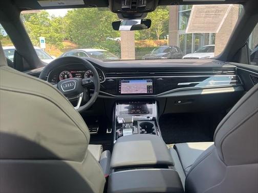 2025 Audi SQ8 4.0T Premium Plus