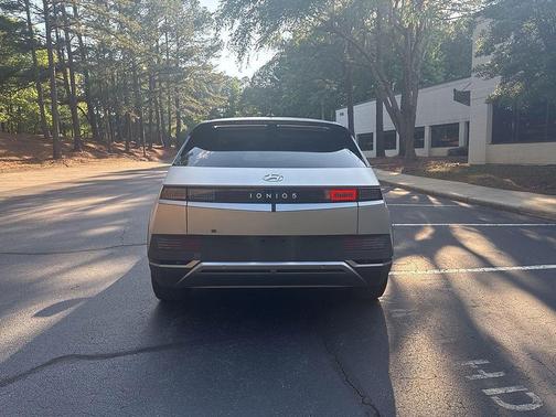 Gravity Gold (Matte Gold) 2024 Hyundai IONIQ 5 SEL