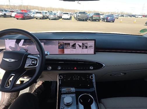 Alta White 2026 Genesis GV70 2.5T