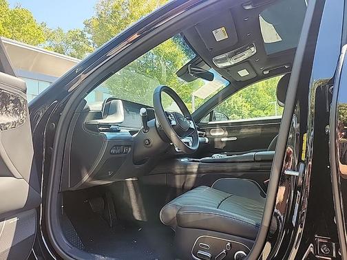 2024 Genesis G90 3.5T e-SC AWD