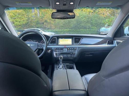 2017 Genesis G80 3.8