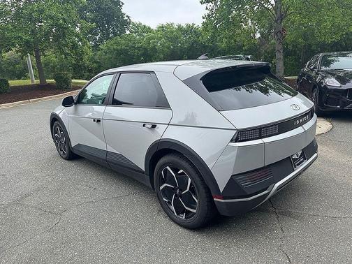 Cyber Gray 2024 Hyundai IONIQ 5 SEL