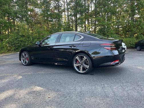 2025 Genesis G70 3.3T RWD Sport Advanced