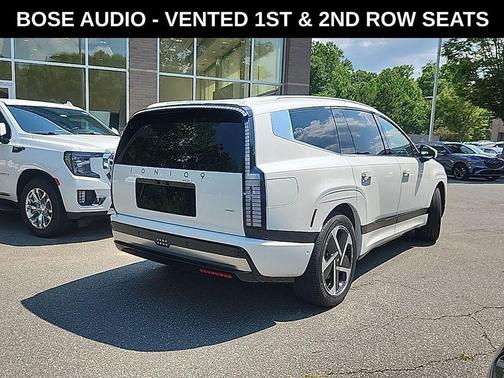 Snow White Pearl 2026 Hyundai IONIQ 9 Performance Calligraphy