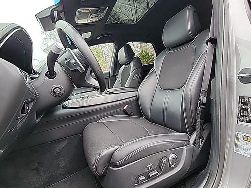 2025 Genesis GV70 2.5T AWD