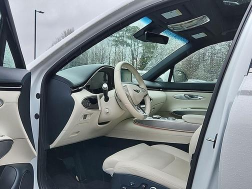 2024 Genesis Electrified GV70 Advanced AWD