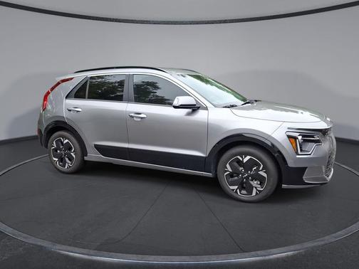 Steel Gray 2024 Kia Niro EV Wind
