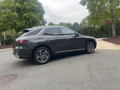 2023 Genesis GV70 2.5T AWD