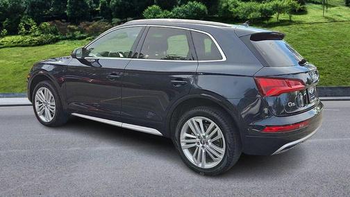 2020 Audi Q5 45 Premium Plus