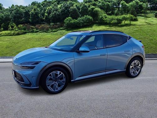 2025 Genesis GV60 Standard RWD