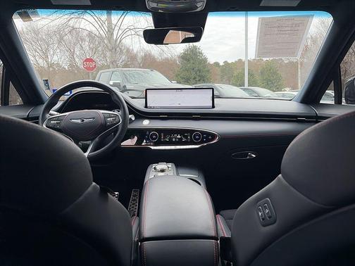 2024 Genesis GV70 2.5T AWD