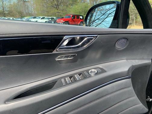 2025 Genesis GV80 2.5T