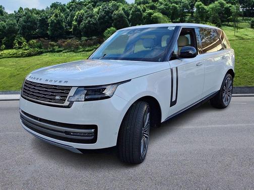 2025 Land Rover Range Rover P530 SE 7 Seat