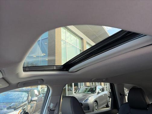 2017 Acura MDX 3.5L w/Technology Package