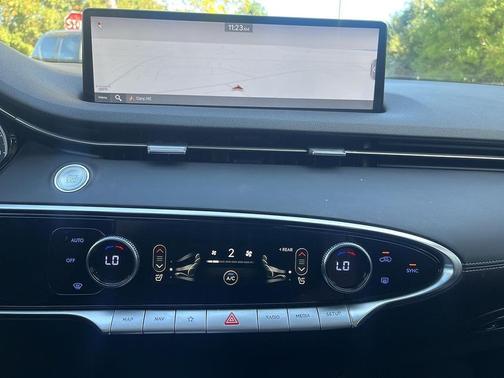2025 Genesis GV70 2.5T AWD